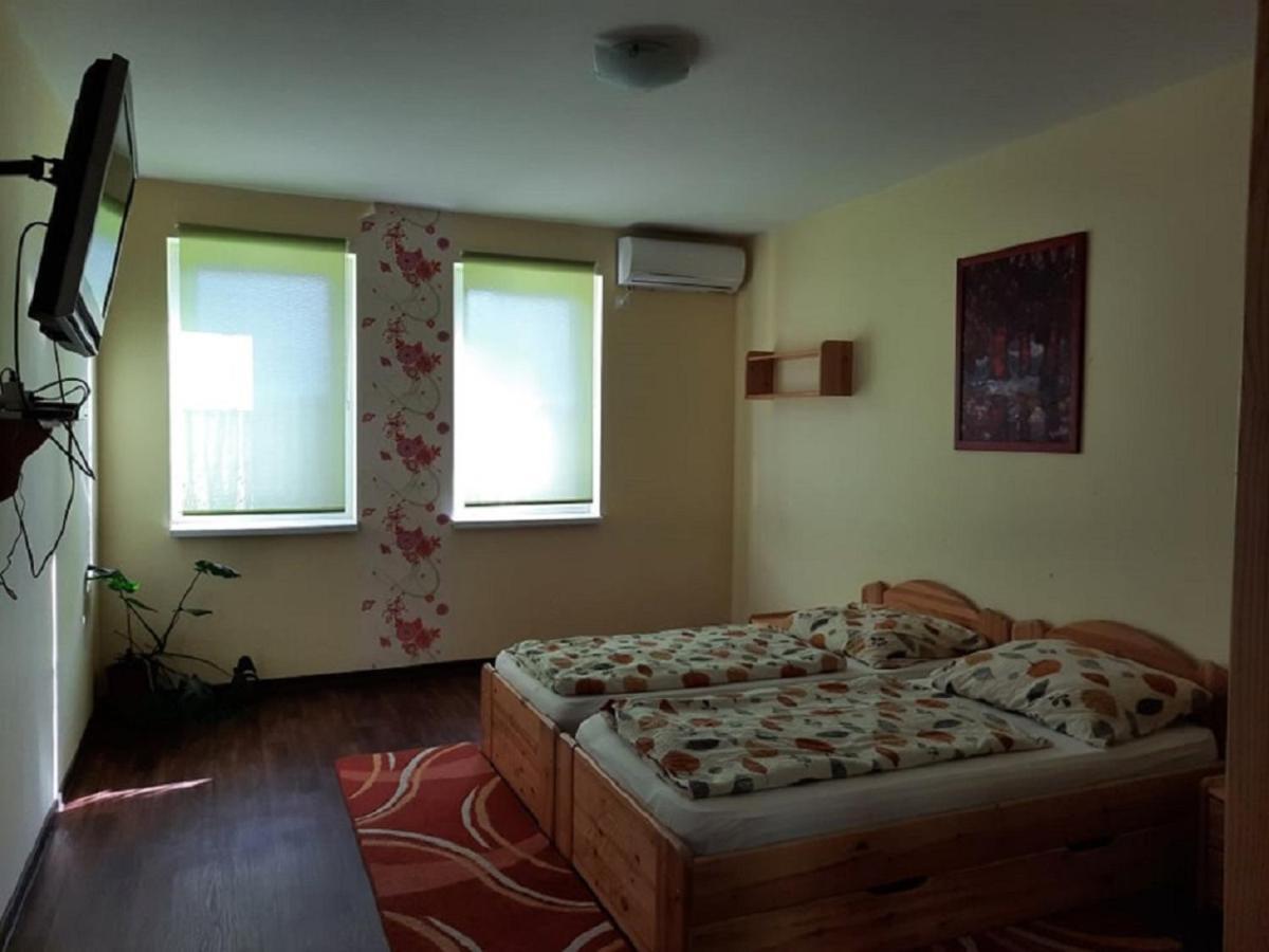Ponty Orsó Vendégház Nagybaracska Extérieur photo