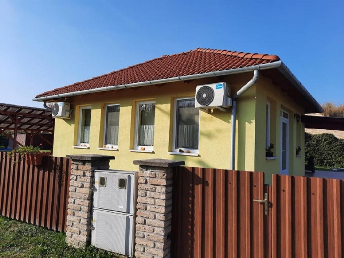 Ponty Orsó Vendégház Nagybaracska Extérieur photo